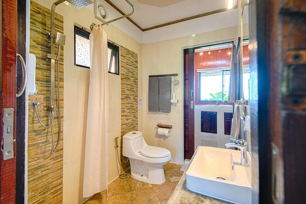 Villa Siam Lanna At Kantiang Bay Koh Lanta Thailand